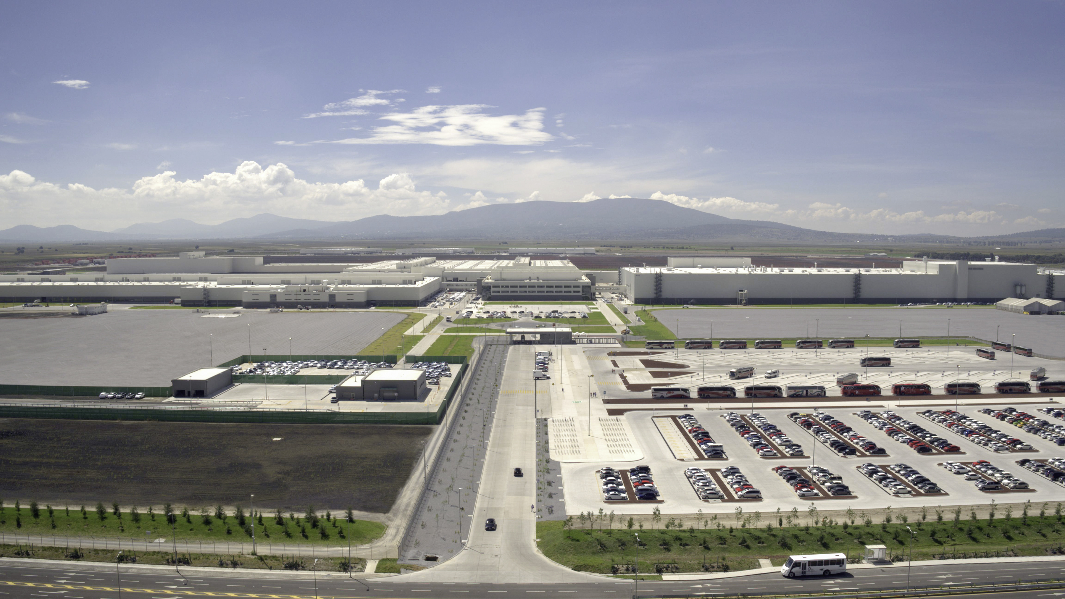 Audi inaugura su planta en San José Chiapa, Puebla, para producir la camioneta Q5.