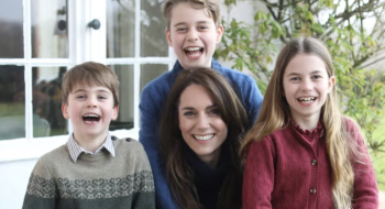 La foto de la polémica de la princesa Kate Middleton y sus hijos.
