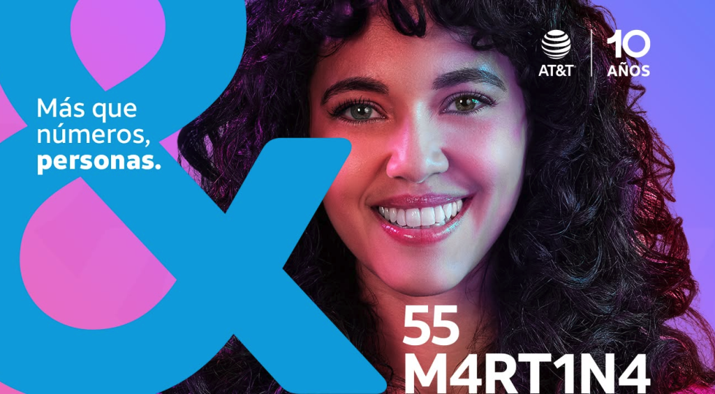 Más que números, personas, dice la publicidad de AT&T México.